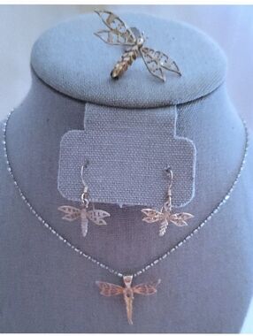 Dragonfly SET Pendant CZ Necklace Dangle Earrings Brooch Diamond cut style 925